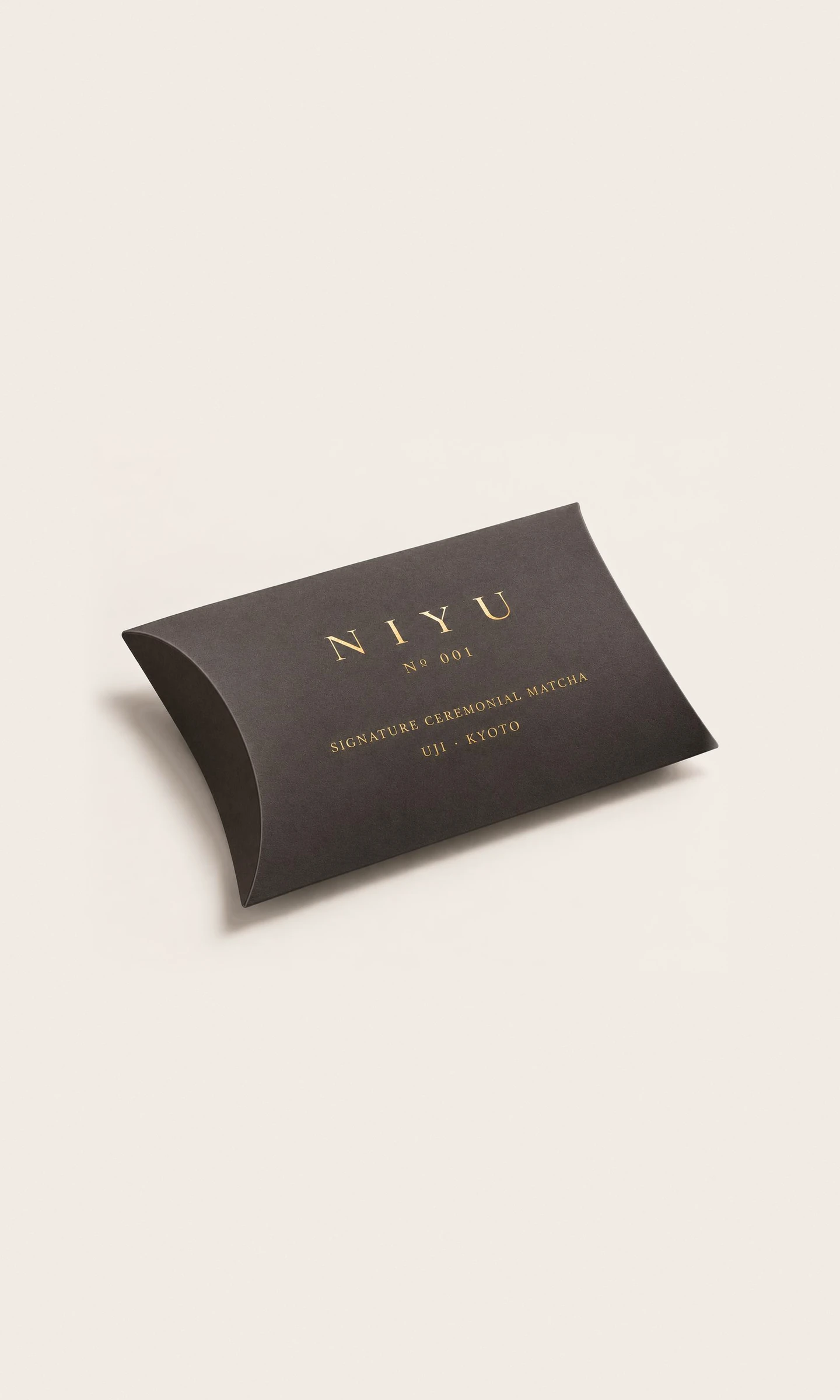 Niyu Signature Ceremonial Matcha aus Uji im 30-g-Beutel für das Matcha-Abo